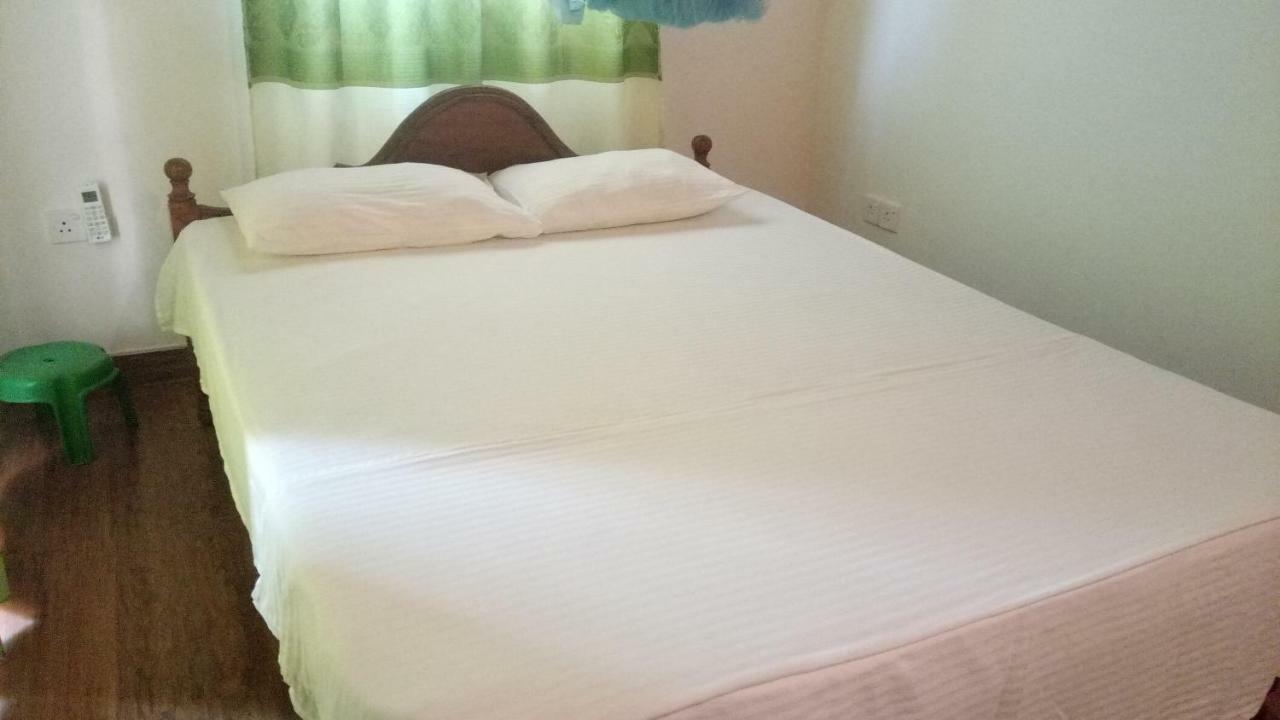 Sampathaa Residence Negombo Chambre photo